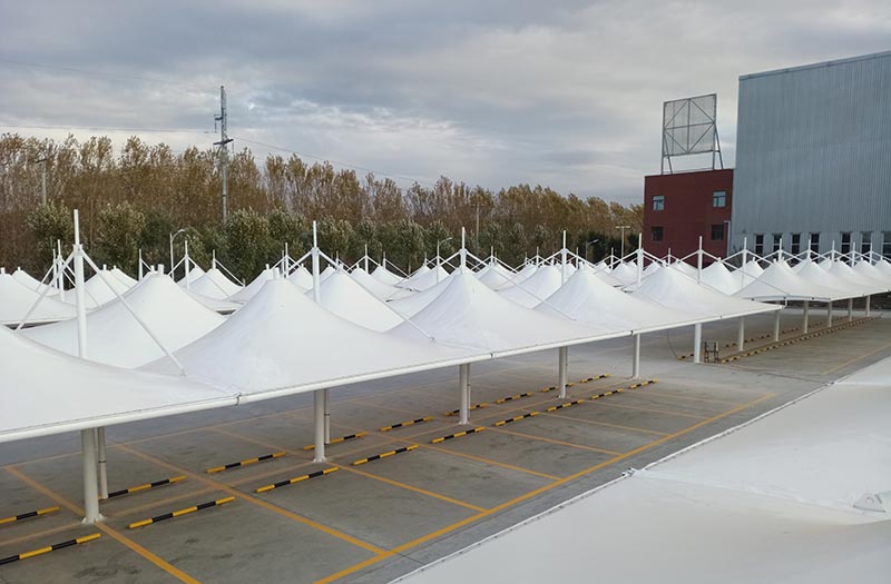 長(zhǎng)春膜結(jié)構(gòu)車棚 長(zhǎng)春膜結(jié)構(gòu)車棚